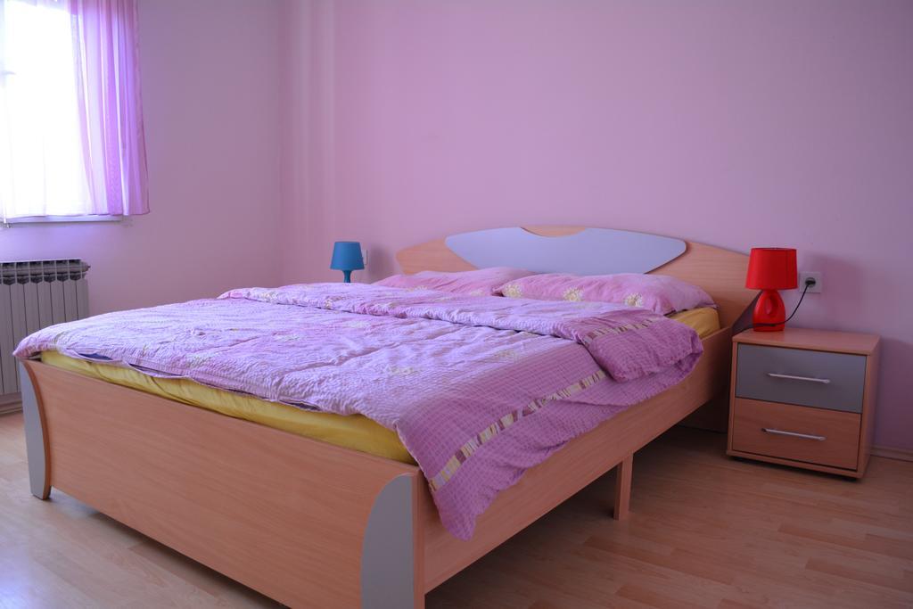 Guest House Ema داروفار المظهر الخارجي الصورة
