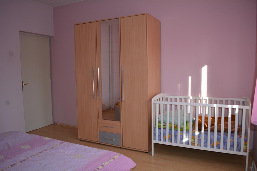 Guest House Ema داروفار المظهر الخارجي الصورة