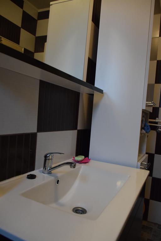 Guest House Ema داروفار المظهر الخارجي الصورة